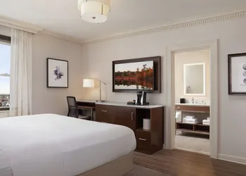 The Albion Summit hotel thumbnail 5