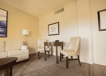 The Albion Summit hotel thumbnail 6