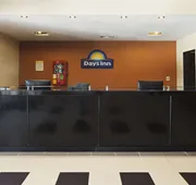 Days Inn by Wyndham Henryetta hotel detail image 7