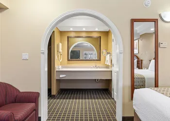 Alexis Park Hotel hotel thumbnail 8
