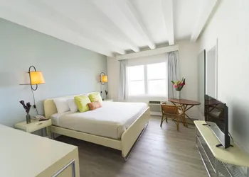 The Broadmore Miami Beach hotel thumbnail 7