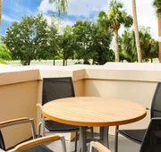 Embassy Suites by Hilton Orlando Lake Buena Vista Resort hotel detail image 7