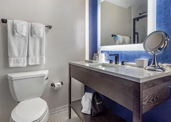 Bluegreen Vacations Hotel Blake, an Ascend Collection Hotel hotel thumbnail 7