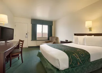 Travelodge by Wyndham Winslow hotel thumbnail 6