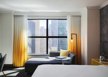 Renaissance New York Times Square Hotel by Marriott hotel thumbnail 8