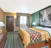 Super 8 by Wyndham Greencastle hotel detail image 4