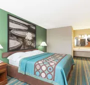Super 8 by Wyndham Greencastle hotel detail image 5