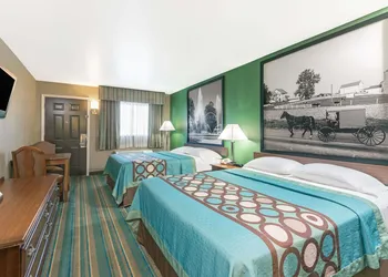 Super 8 by Wyndham Greencastle hotel thumbnail 8