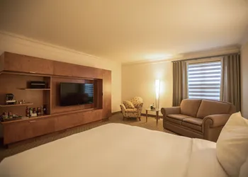 Hotel Le Bonne Entente hotel thumbnail 6