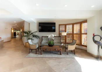 Pacific Terrace Hotel hotel thumbnail 5