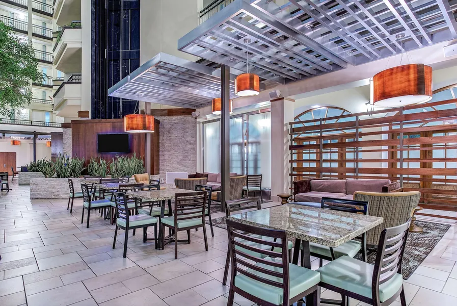 Embassy Suites by Hilton Nashville Airport hotel detail image 6