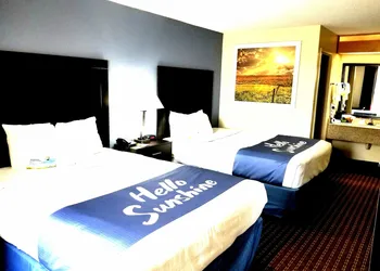 Days Inn by Wyndham Easley/Greenville/Clemson Area hotel thumbnail 5