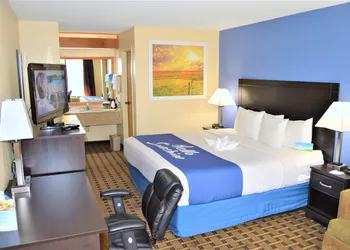 Days Inn by Wyndham Easley/Greenville/Clemson Area hotel thumbnail 6