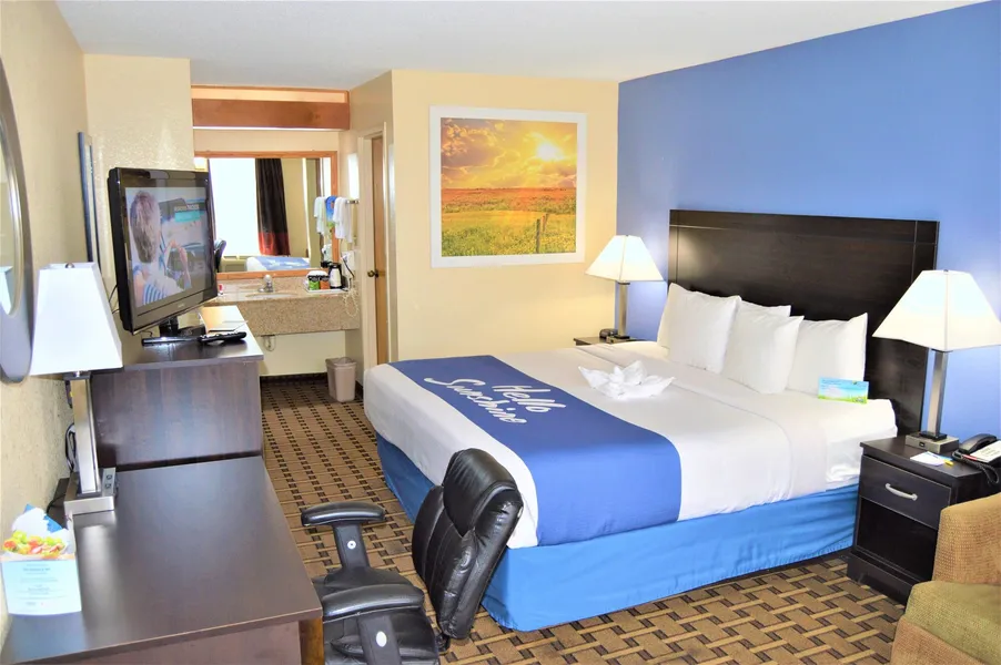 Days Inn by Wyndham Easley/Greenville/Clemson Area hotel detail image 6