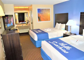 Days Inn by Wyndham Easley/Greenville/Clemson Area hotel thumbnail 8