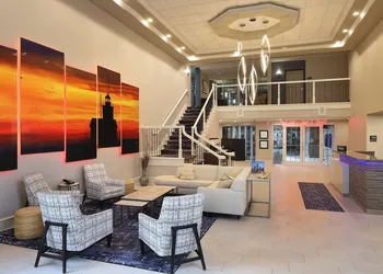 Hampton Inn Holland hotel thumbnail 2