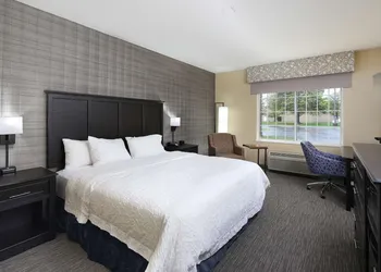 Hampton Inn Holland hotel thumbnail 5