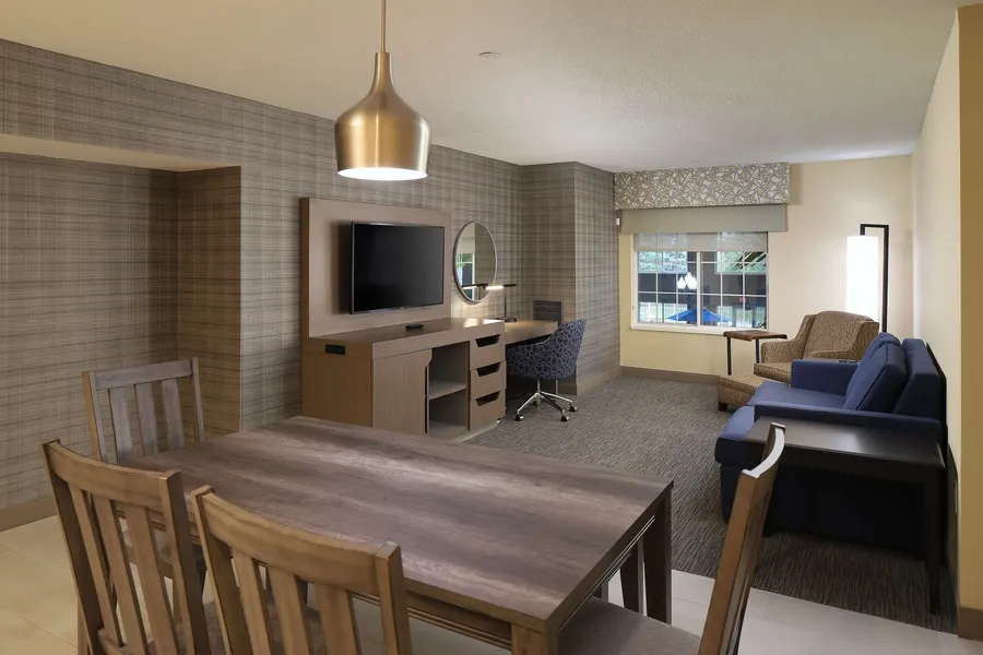 Hampton Inn Holland hotel detail image 6