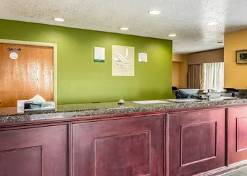 Quality Inn Los Lunas - Albuquerque South hotel thumbnail 2