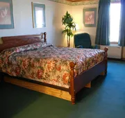 State Line Inn hotel detail image 5