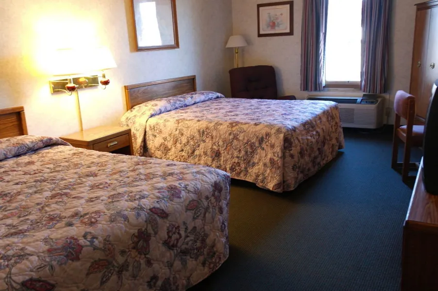 State Line Inn hotel detail image 6