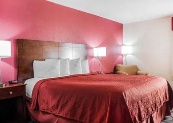 Quality Inn & Suites Altoona - Des Moines hotel thumbnail 6