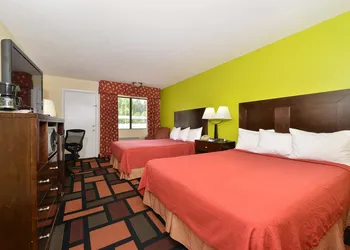 Americas Best Value Inn Canton, NC hotel thumbnail 5