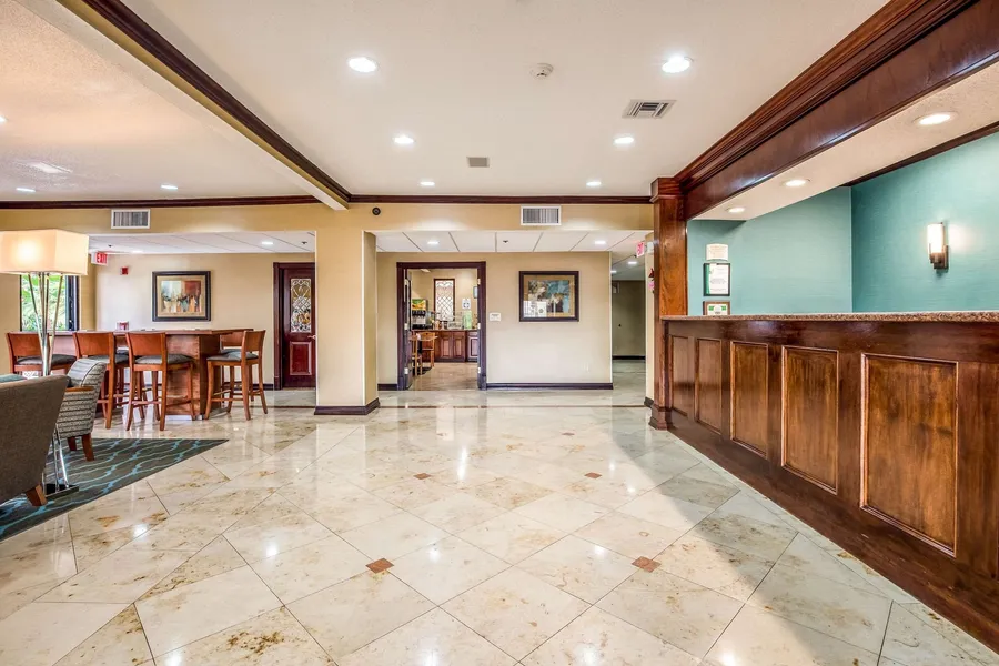 Quality Inn & Suites Seabrook - NASA - Kemah hotel detail image 2