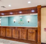 Quality Inn & Suites Seabrook - NASA - Kemah hotel detail image 4