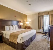 Quality Inn & Suites Seabrook - NASA - Kemah hotel detail image 7
