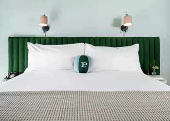 Palihotel Hollywood near Universal Studios hotel thumbnail 7