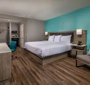 Travelodge by Wyndham LAX hotel detail image 4