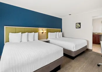 SureStay Hotel by Best Western Santa Monica hotel thumbnail 5