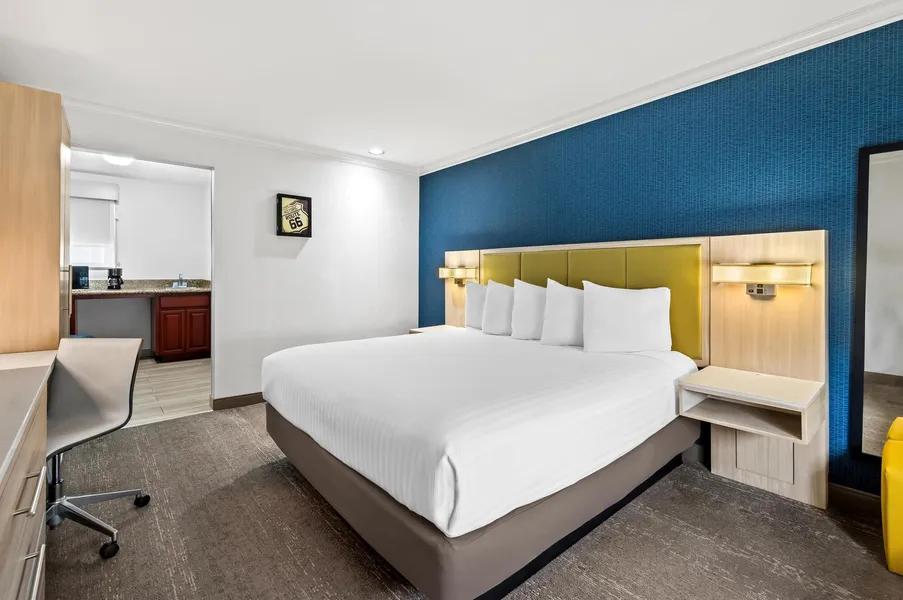 SureStay Hotel by Best Western Santa Monica hotel detail image 6