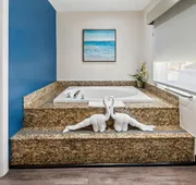 SureStay Hotel by Best Western Santa Monica hotel detail image 7