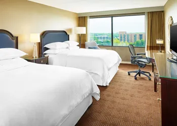 Sheraton Lisle Naperville Hotel hotel thumbnail 7