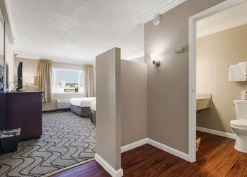 Jack London Inn hotel thumbnail 8