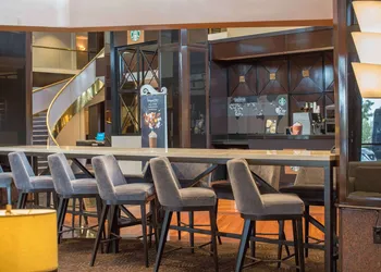 Hilton Newark Airport hotel thumbnail 5