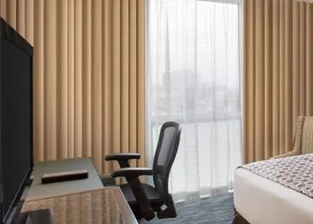 Crowne Plaza San Francisco Airport by IHG hotel thumbnail 8
