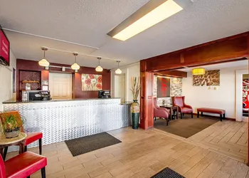Red Roof Inn Battle Creek hotel thumbnail 4
