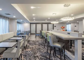 Hampton Inn Waco hotel thumbnail 5