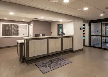 Hampton Inn Waco hotel thumbnail 7