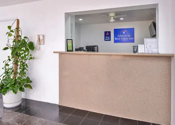 Americas Best Value Inn Clute Lake Jackson hotel thumbnail 2