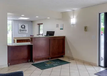 Quality Inn - Roxboro South hotel thumbnail 4