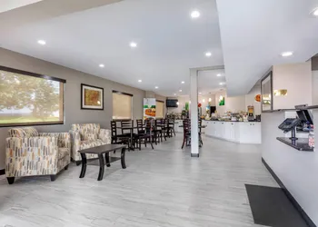 Quality Inn McComb hotel thumbnail 4
