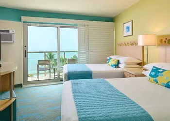 Waikiki Circle Hotel By Castle hotel thumbnail 5