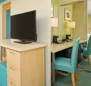 Waikiki Circle Hotel By Castle hotel detail image 7