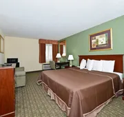 Howard Johnson Hotel by Wyndham Newark Airport hotel detail image 5
