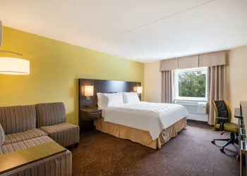 Holiday Inn Greensboro Coliseum by IHG hotel thumbnail 3