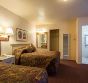 El Camino Inn hotel detail image 4